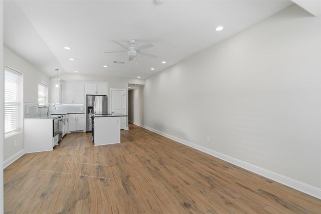 802-804 N Broughton Street, Sherman, TX 75090