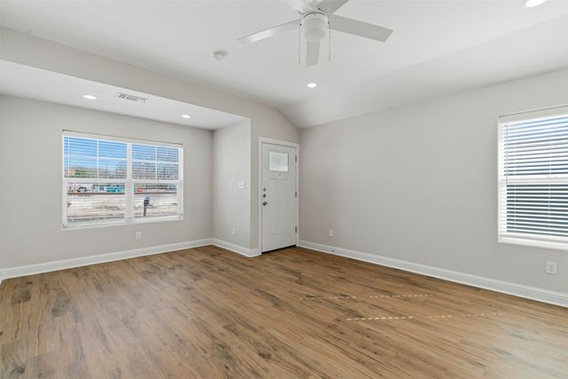 802-804 N Broughton Street, Sherman, TX 75090