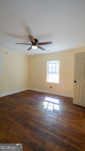 466 Lake Drive, Hapeville, GA 30354