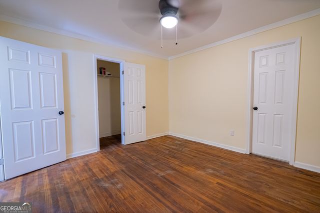 466 Lake Drive, Hapeville, GA 30354