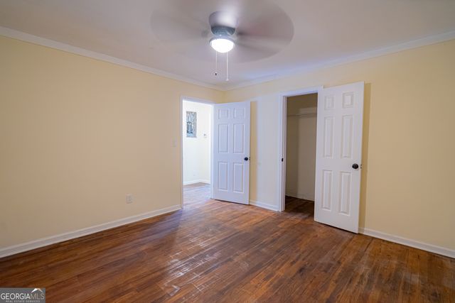 466 Lake Drive, Hapeville, GA 30354