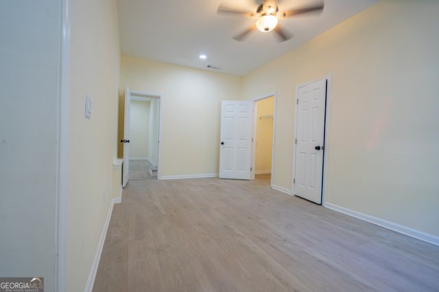 466 Lake Drive, Hapeville, GA 30354