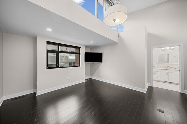 215 25th Street 6, Downtown Pgh, PA 15222