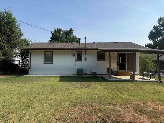 1920 E Fairchild St, Park City, KS 67219
