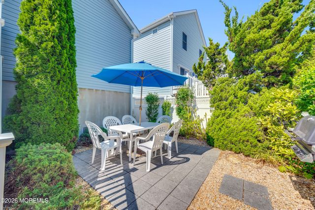 212 Eisenhower Avenue, Ortley Beach, NJ 08751