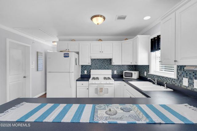 212 Eisenhower Avenue, Ortley Beach, NJ 08751