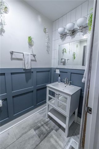 2710 Paseo Boulevard, Kansas City, MO 64109