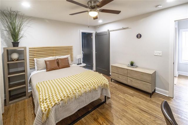 2710 Paseo Boulevard, Kansas City, MO 64109