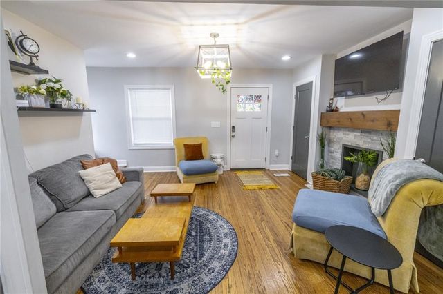 2710 Paseo Boulevard, Kansas City, MO 64109