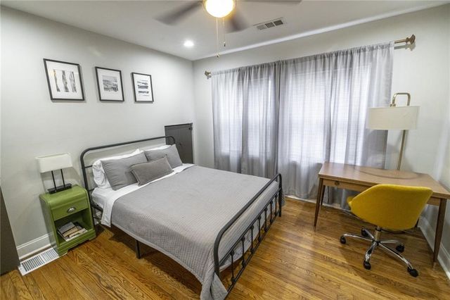 2710 Paseo Boulevard, Kansas City, MO 64109