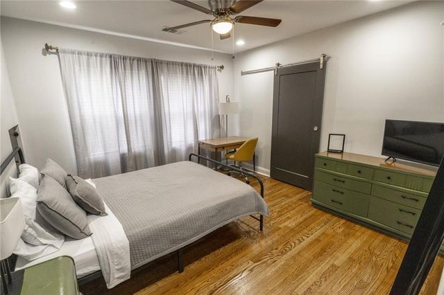 2710 Paseo Boulevard, Kansas City, MO 64109