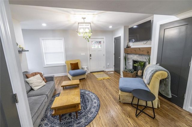 2710 Paseo Boulevard, Kansas City, MO 64109