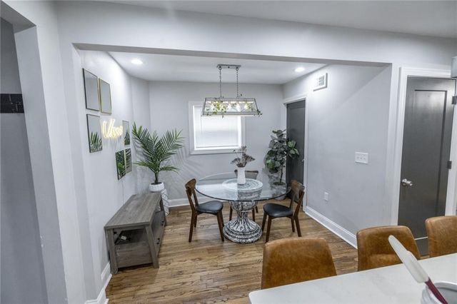 2710 Paseo Boulevard, Kansas City, MO 64109