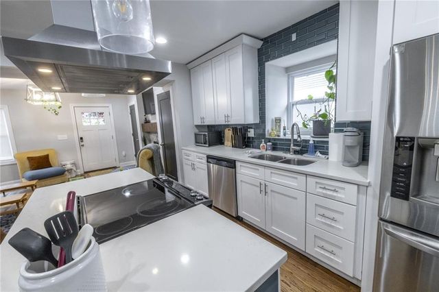 2710 Paseo Boulevard, Kansas City, MO 64109