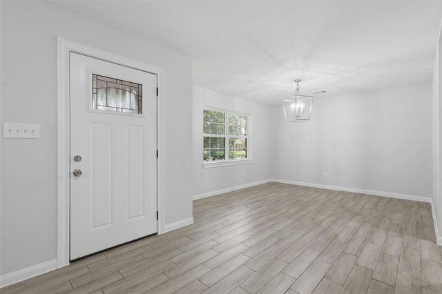 7826 Twin Hills Drive, Houston, TX 77071