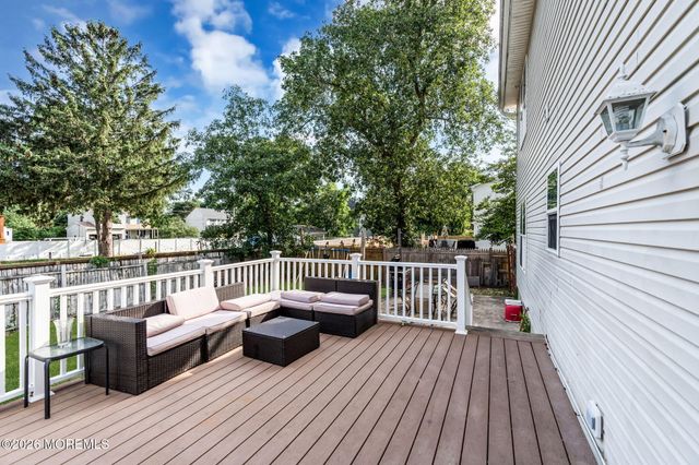 1240 Broadway Boulevard, Toms River, NJ 08757
