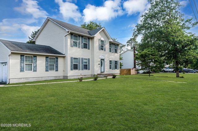 1240 Broadway Boulevard, Toms River, NJ 08757