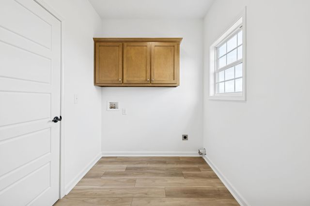 125 Makinley Dr, Lafayette, TN 37083