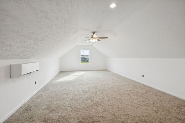 125 Makinley Dr, Lafayette, TN 37083