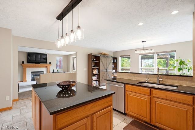 8874 Oliver Court, North Ridgeville, OH 44039