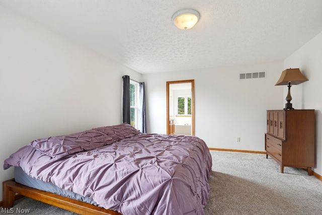 8874 Oliver Court, North Ridgeville, OH 44039