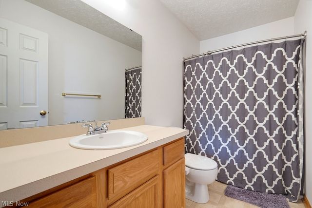 8874 Oliver Court, North Ridgeville, OH 44039