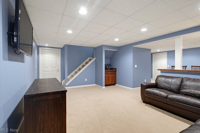 8874 Oliver Court, North Ridgeville, OH 44039