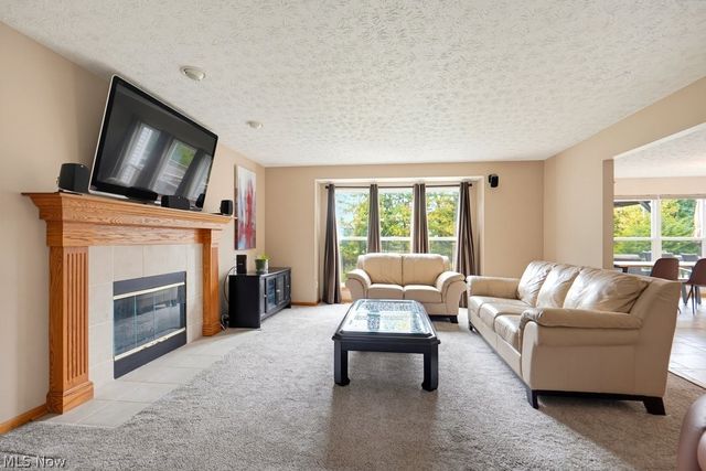 8874 Oliver Court, North Ridgeville, OH 44039