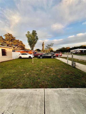 1643 NW 12th Ct, Fort Lauderdale, FL 33311