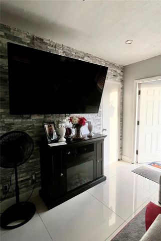 1643 NW 12th Ct, Fort Lauderdale, FL 33311