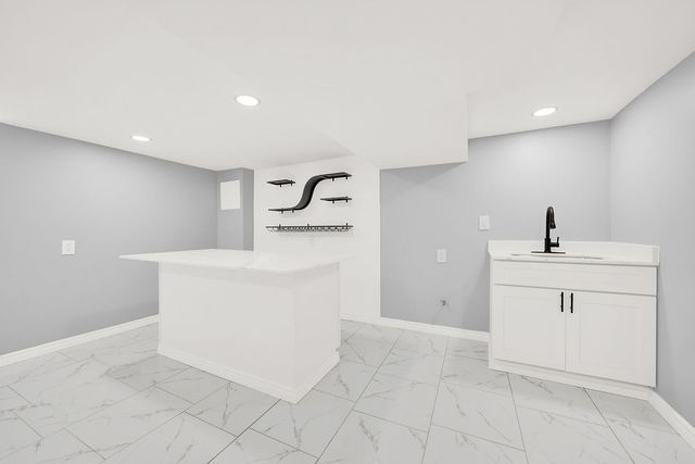 7826 S Christiana Avenue, Chicago, IL 60652