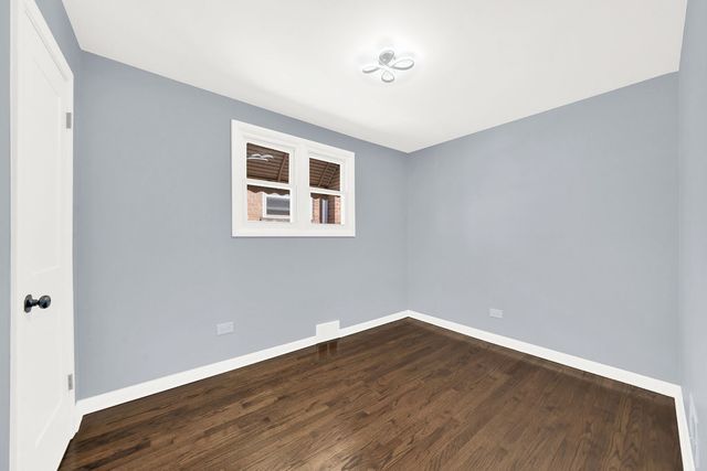 7826 S Christiana Avenue, Chicago, IL 60652