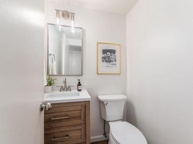 3975 Leather Stocking Trail, Columbus, OH 43230