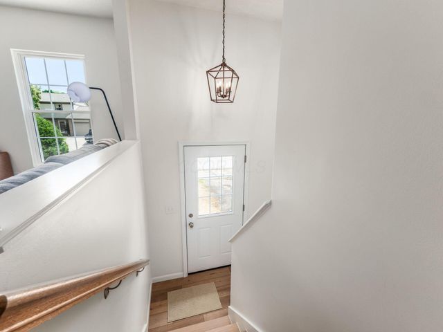 3975 Leather Stocking Trail, Columbus, OH 43230