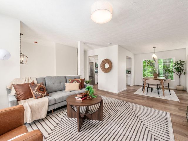3975 Leather Stocking Trail, Columbus, OH 43230