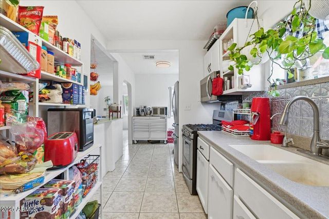 1441 E DIAMOND Street, Phoenix, AZ 85006