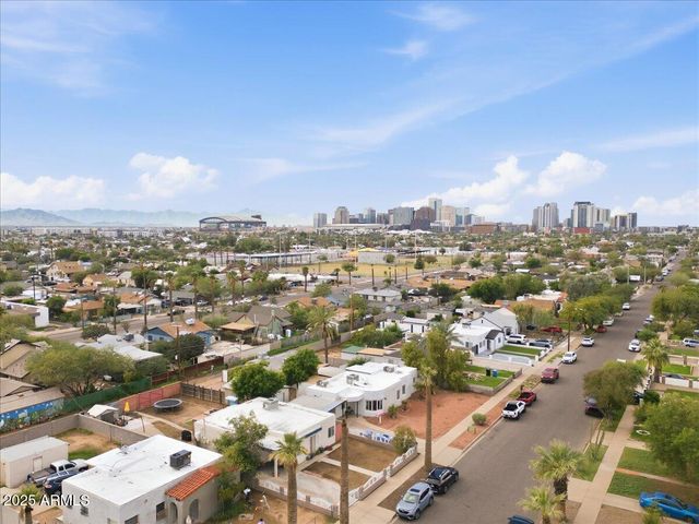 1441 E DIAMOND Street, Phoenix, AZ 85006