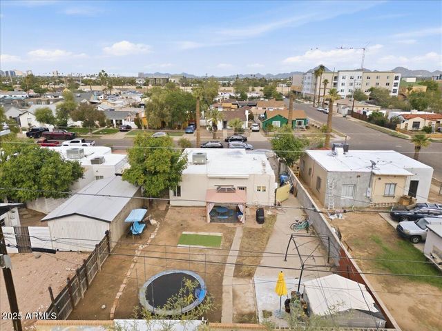 1441 E DIAMOND Street, Phoenix, AZ 85006