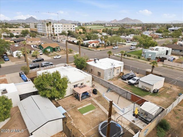 1441 E DIAMOND Street, Phoenix, AZ 85006