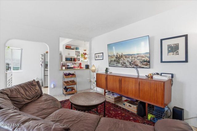 1441 E DIAMOND Street, Phoenix, AZ 85006