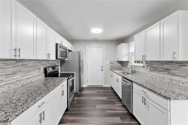 238 Poplar AVE, Newport News, VA 23607