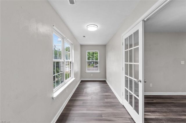 238 Poplar AVE, Newport News, VA 23607