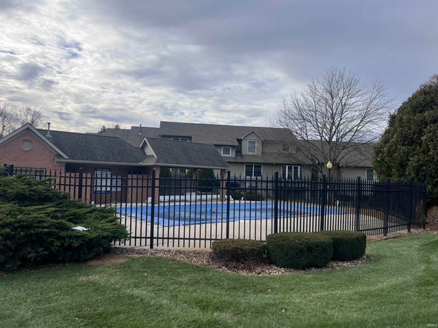 1666 Edgebrooke Court, Goshen, IN 46528