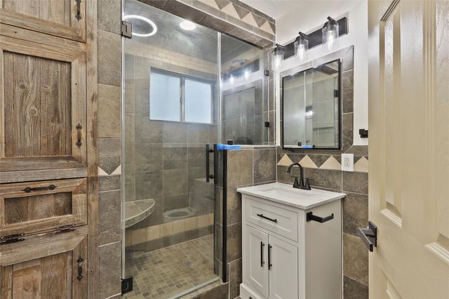 4800 Heathrow Lane, Alvin, TX 77511