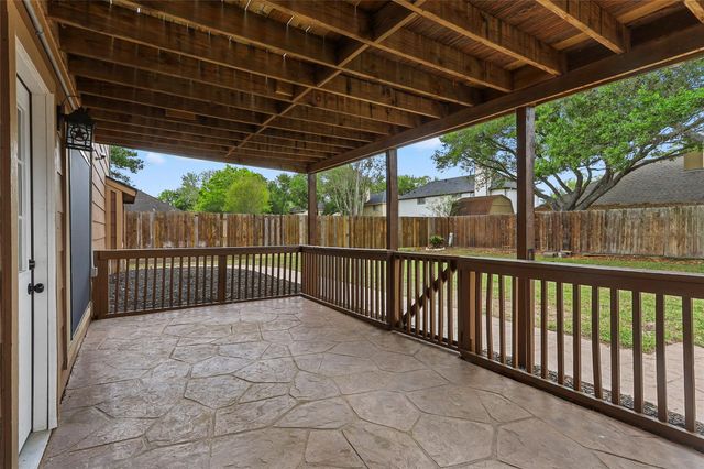 4800 Heathrow Lane, Alvin, TX 77511