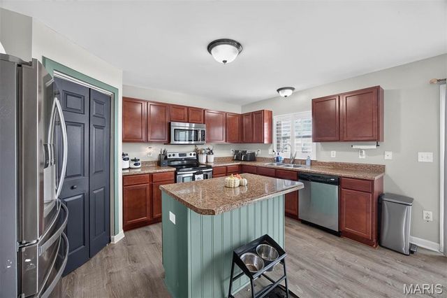 3856 Winward Way Drive, Belleville, IL 62226