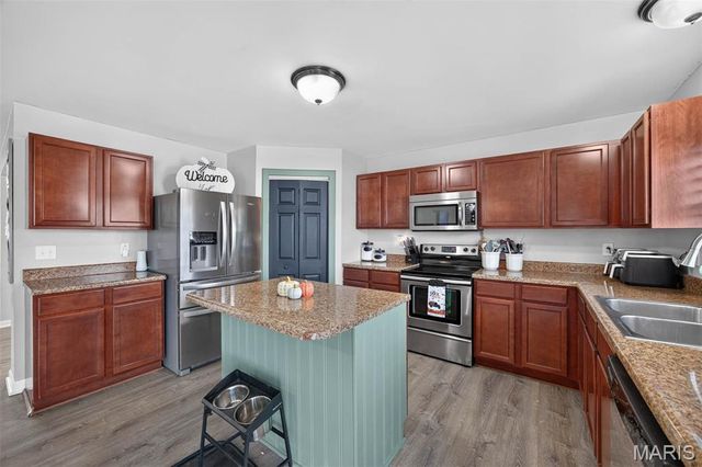 3856 Winward Way Drive, Belleville, IL 62226