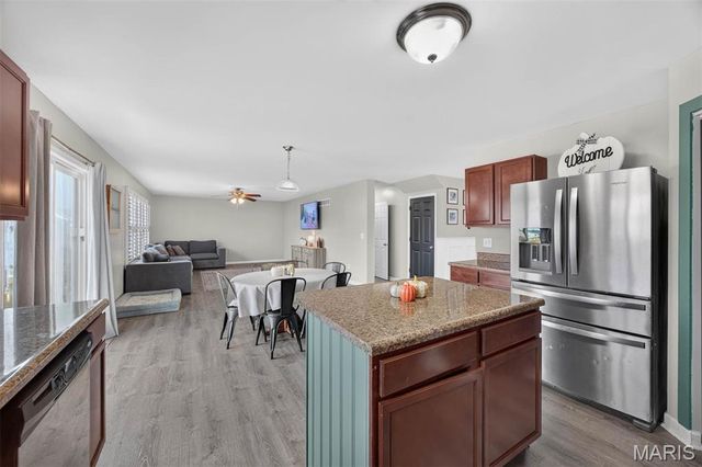 3856 Winward Way Drive, Belleville, IL 62226