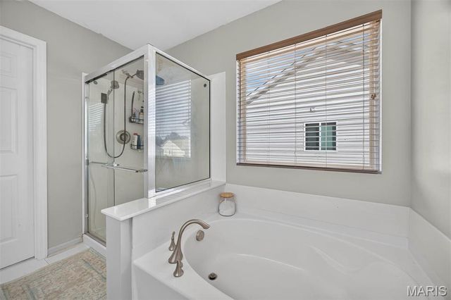 3856 Winward Way Drive, Belleville, IL 62226