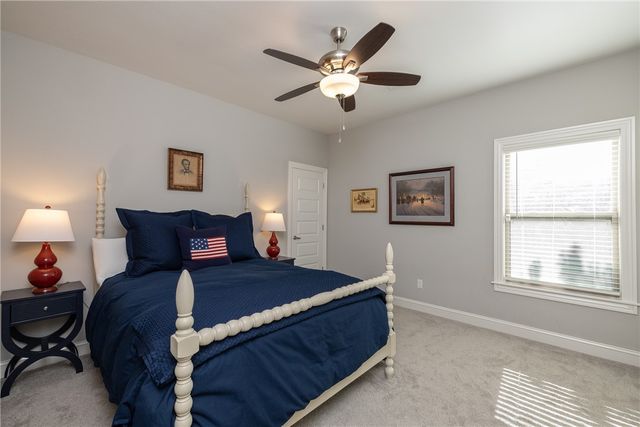 2661 W Vanike Drive, Fayetteville, AR 72704